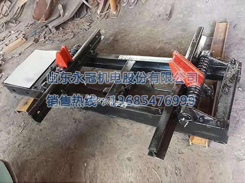 氣動雙向阻車器